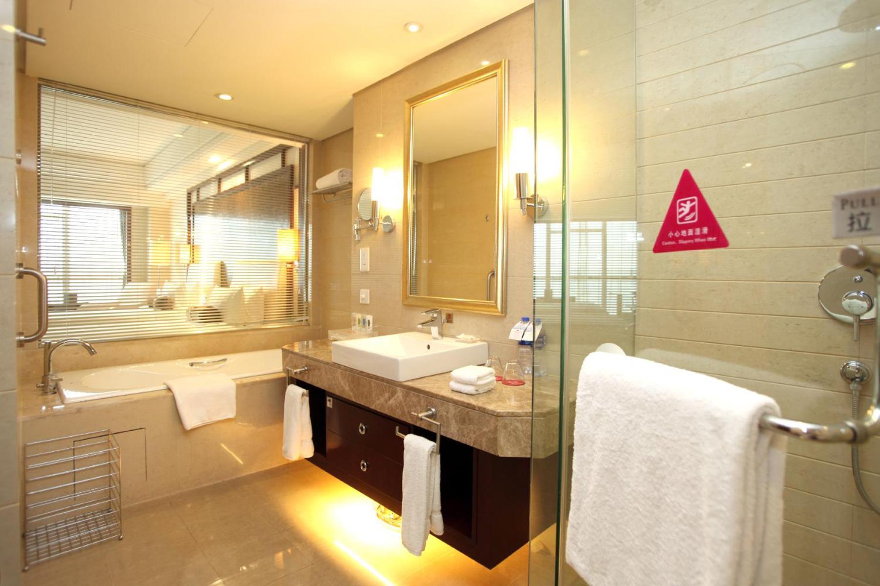 Haiwaihai Crown Hotel Ma'Anshan מראה חיצוני תמונה