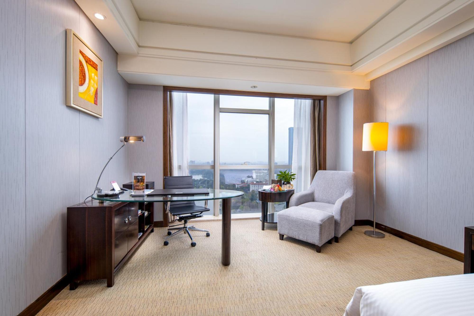Haiwaihai Crown Hotel Ma'Anshan מראה חיצוני תמונה