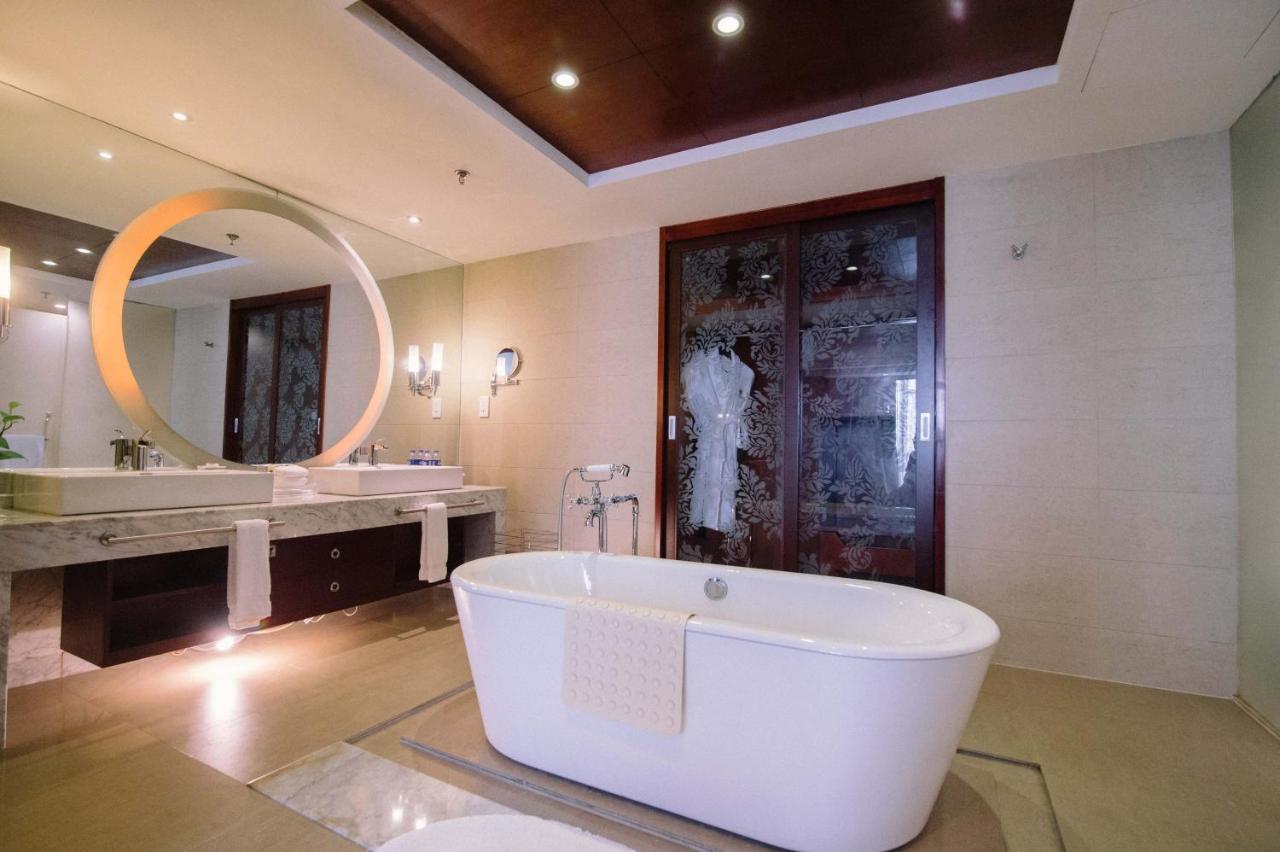 Haiwaihai Crown Hotel Ma'Anshan מראה חיצוני תמונה