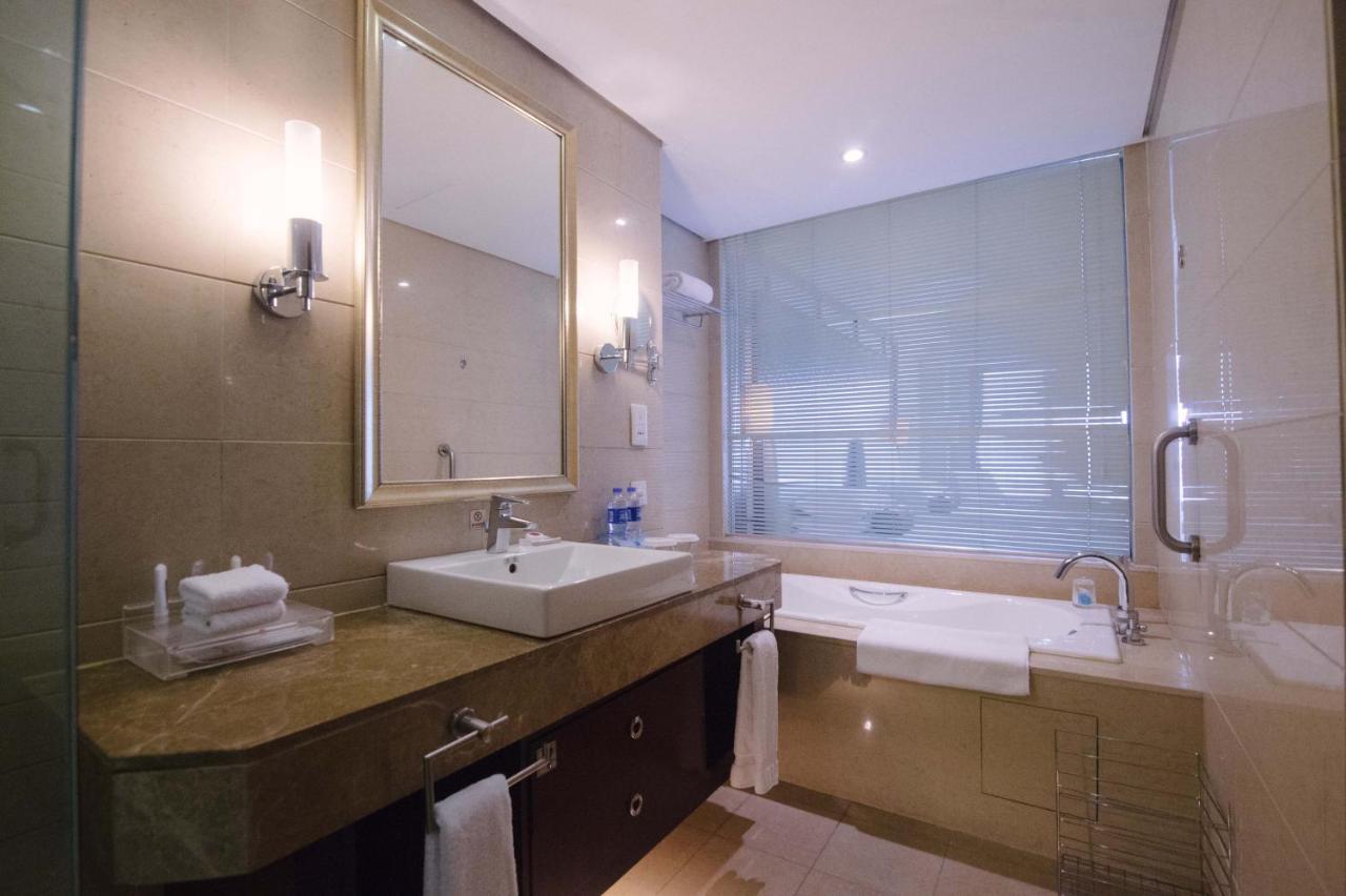 Haiwaihai Crown Hotel Ma'Anshan מראה חיצוני תמונה