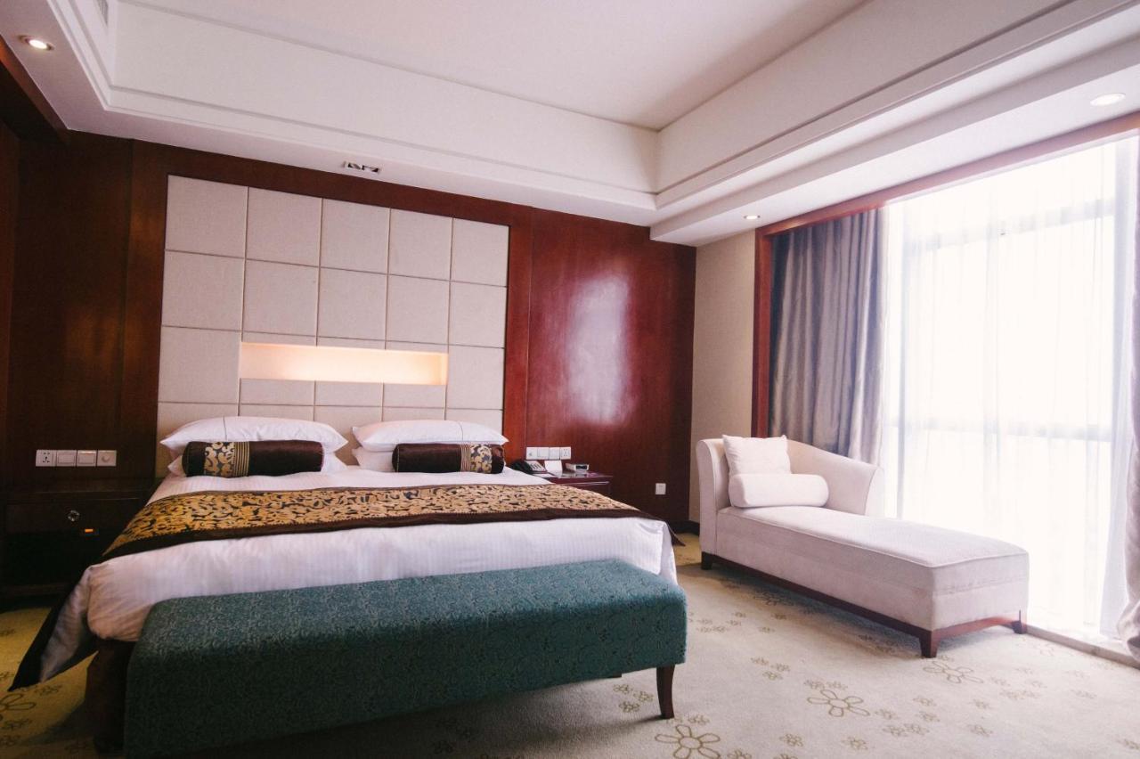 Haiwaihai Crown Hotel Ma'Anshan מראה חיצוני תמונה